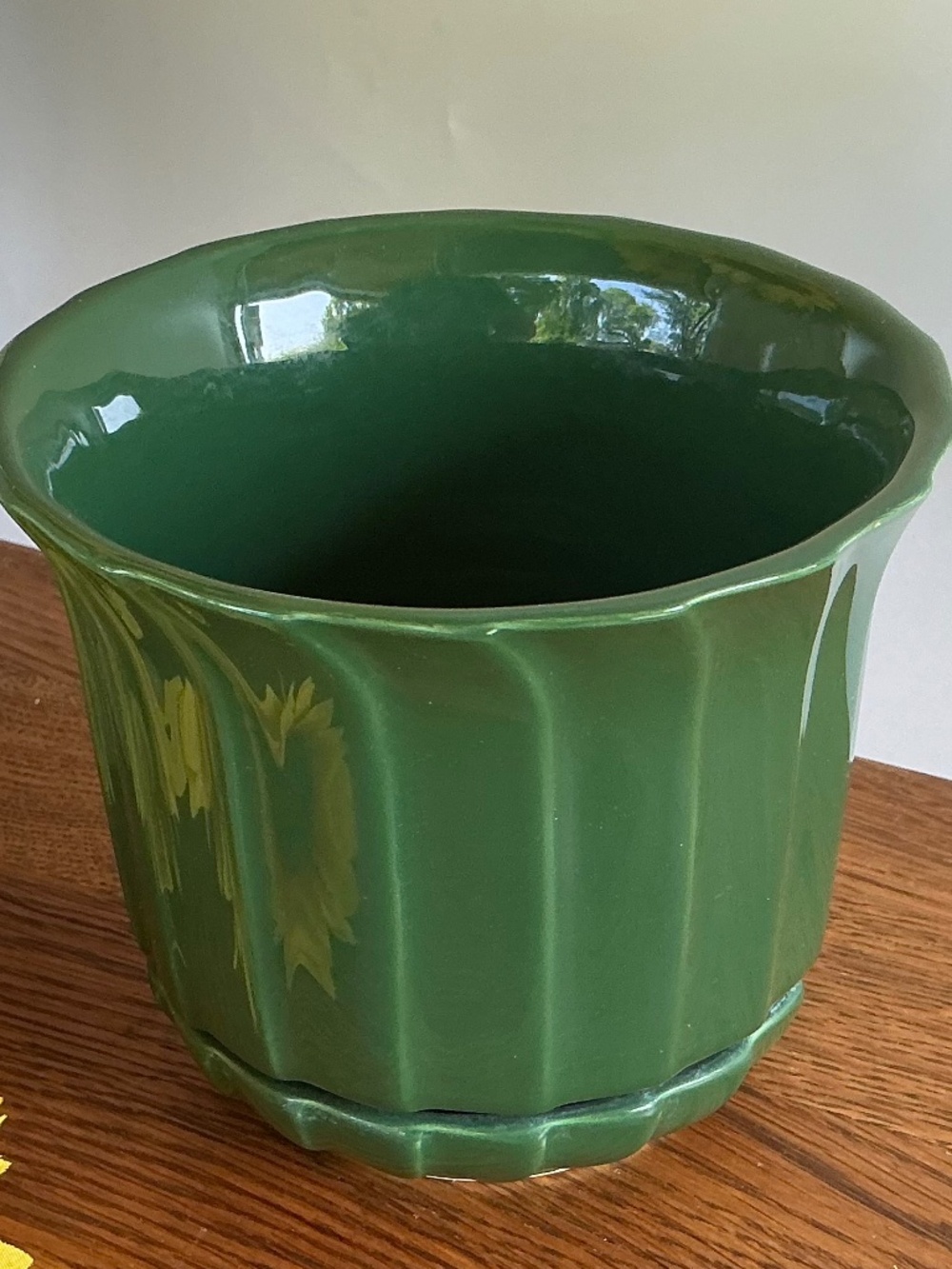 Vintage MCM Green Ribbed Ceramic Planter Flower Pot Attached Saucer - Picture 11 of 16